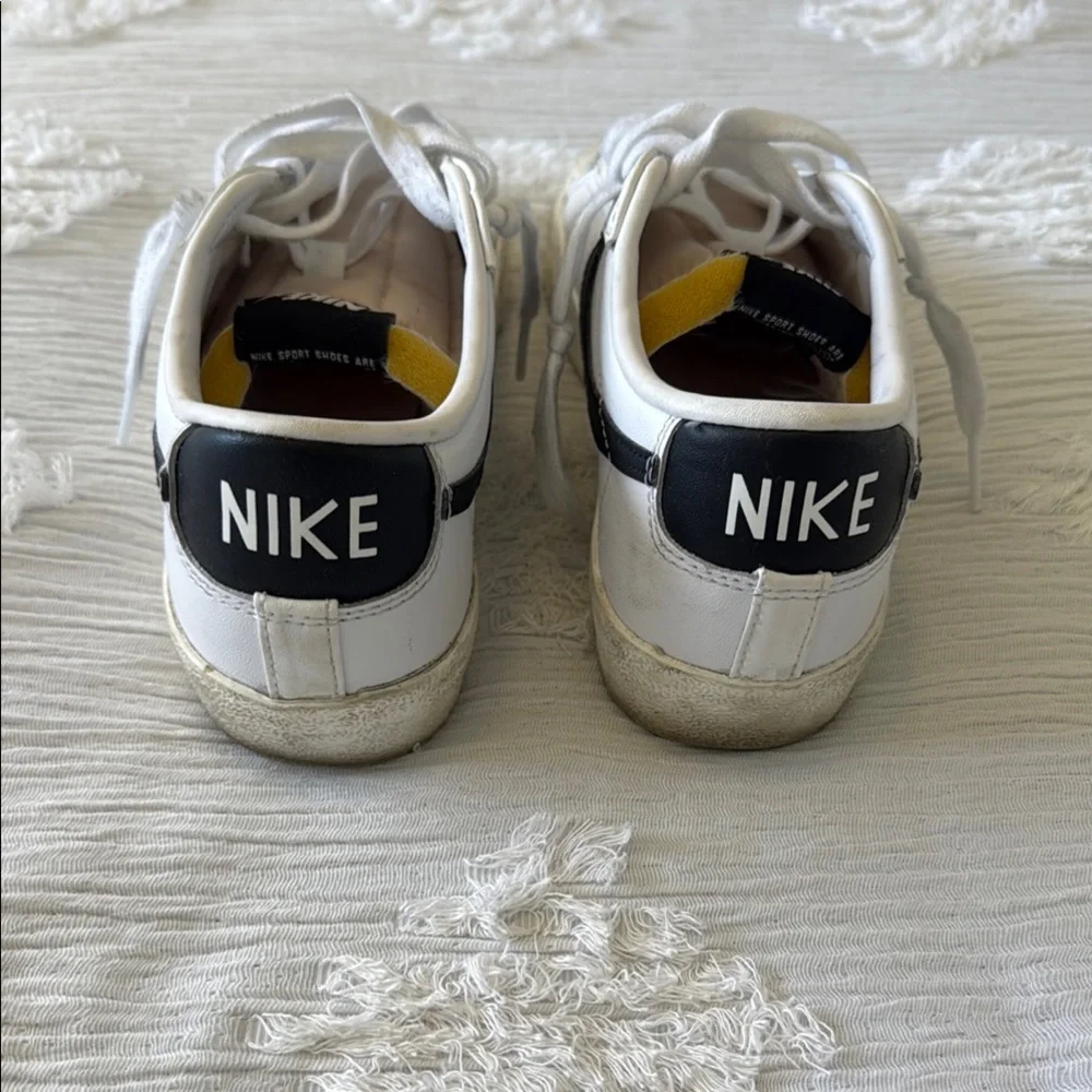 Nike Women’s Blazers Low - 7